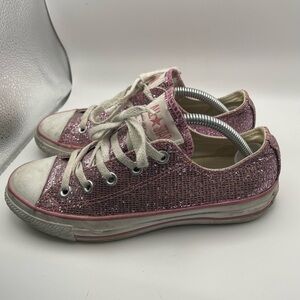 Converse Pink Glitter Low-Top‎ Sneakers Size 6